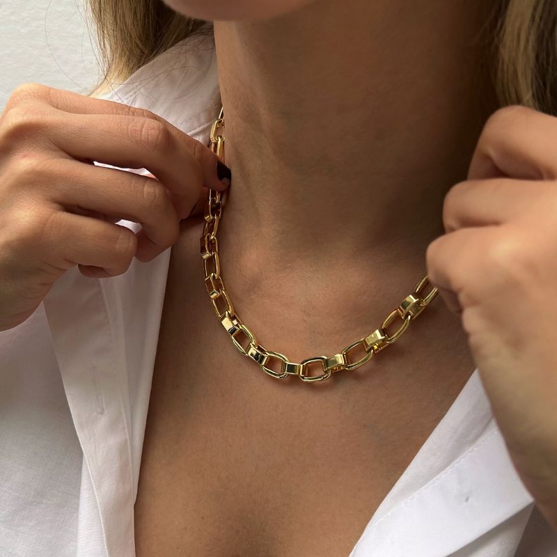 Collar eslavones
