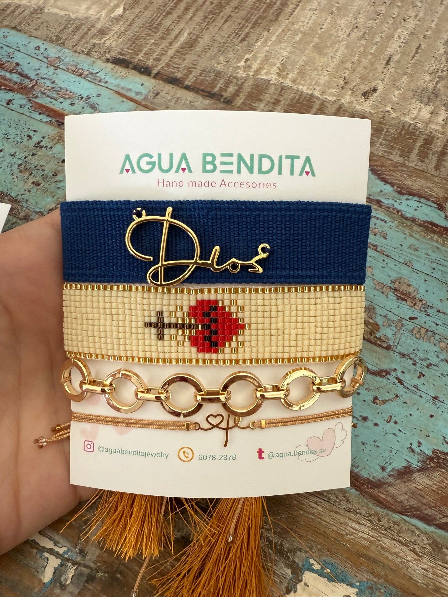 Set de pulseras FE