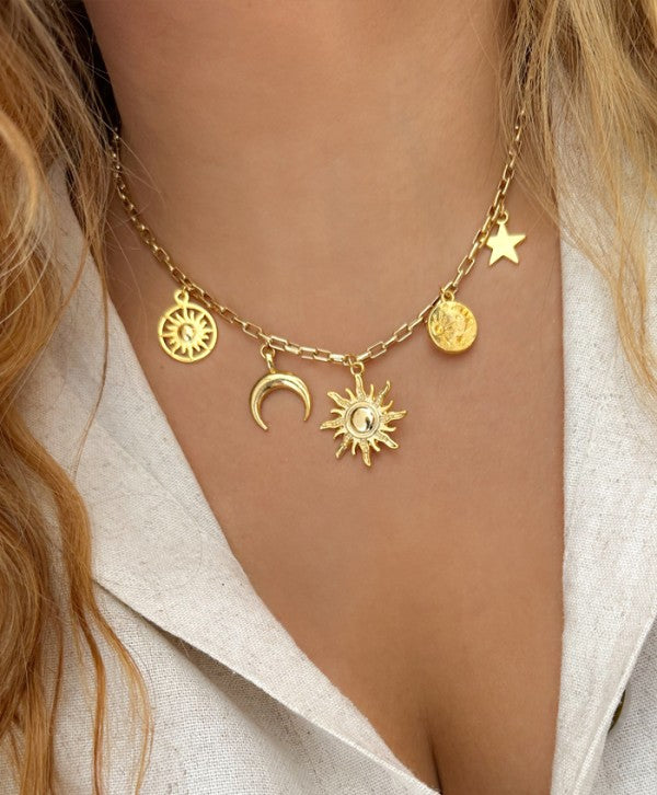 Collar charms estelar