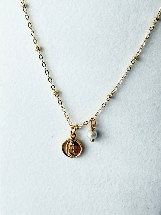 Collar virgen de Guadalupe