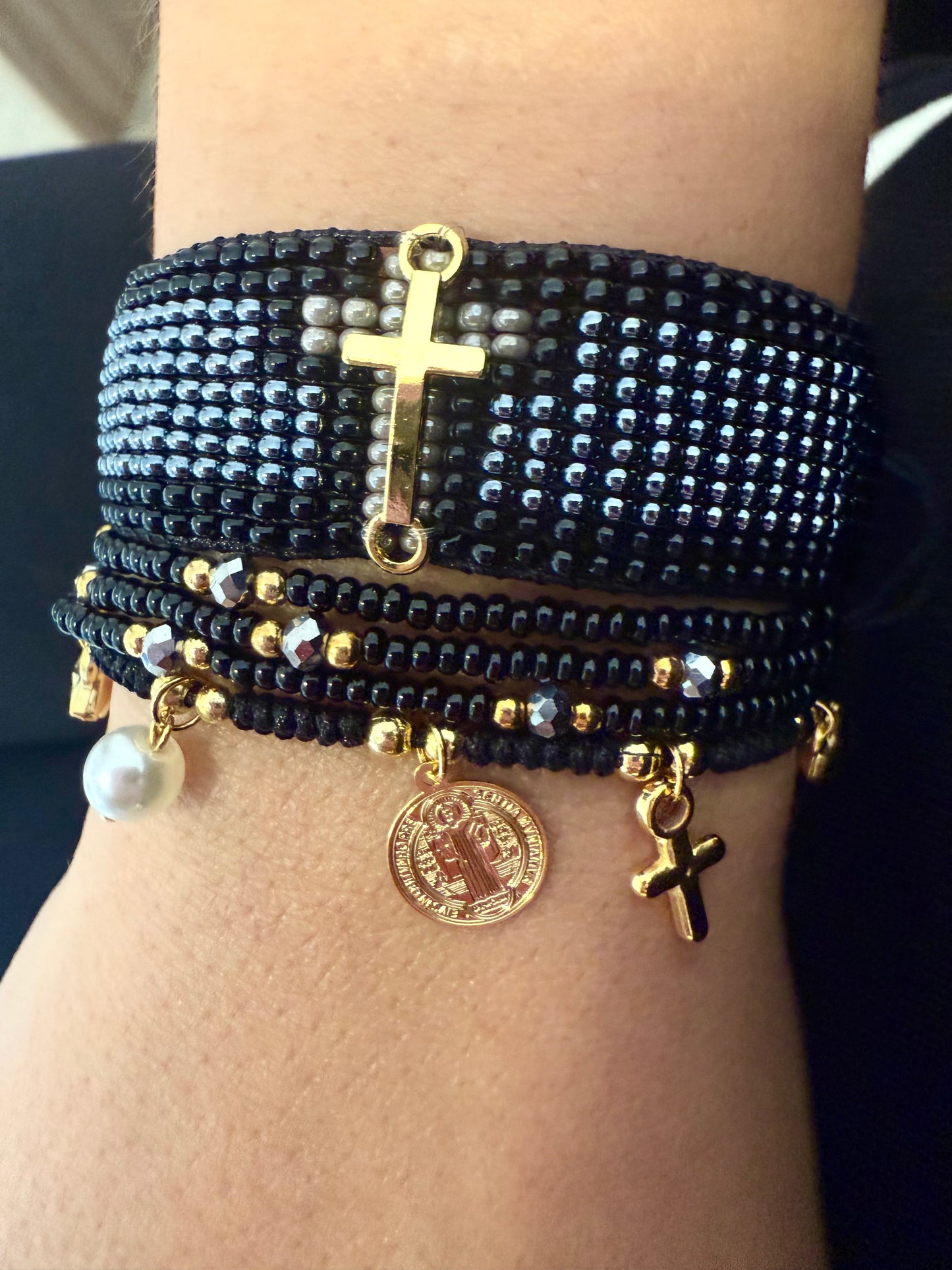 set de pulseras cruz