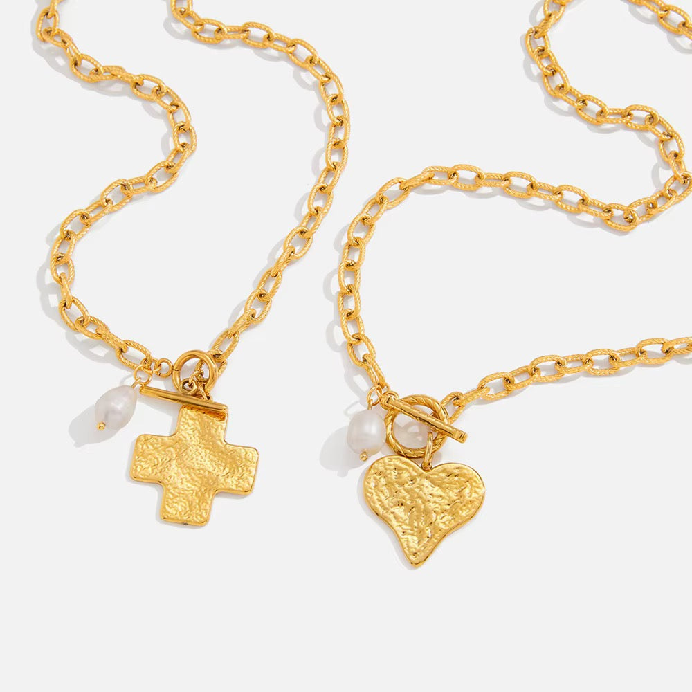 Collar Pearl & Charms